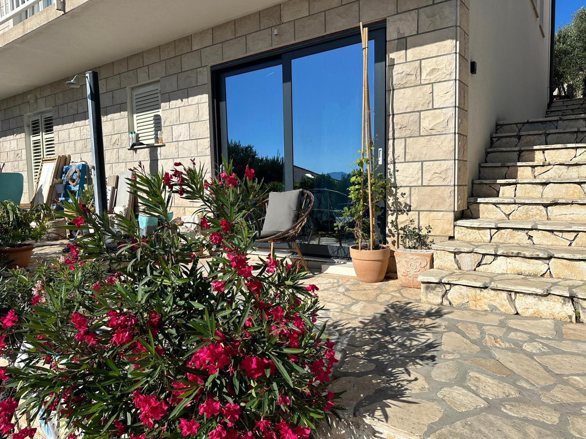 Seaview And Relax Apartment Лумбарда Екстериор снимка