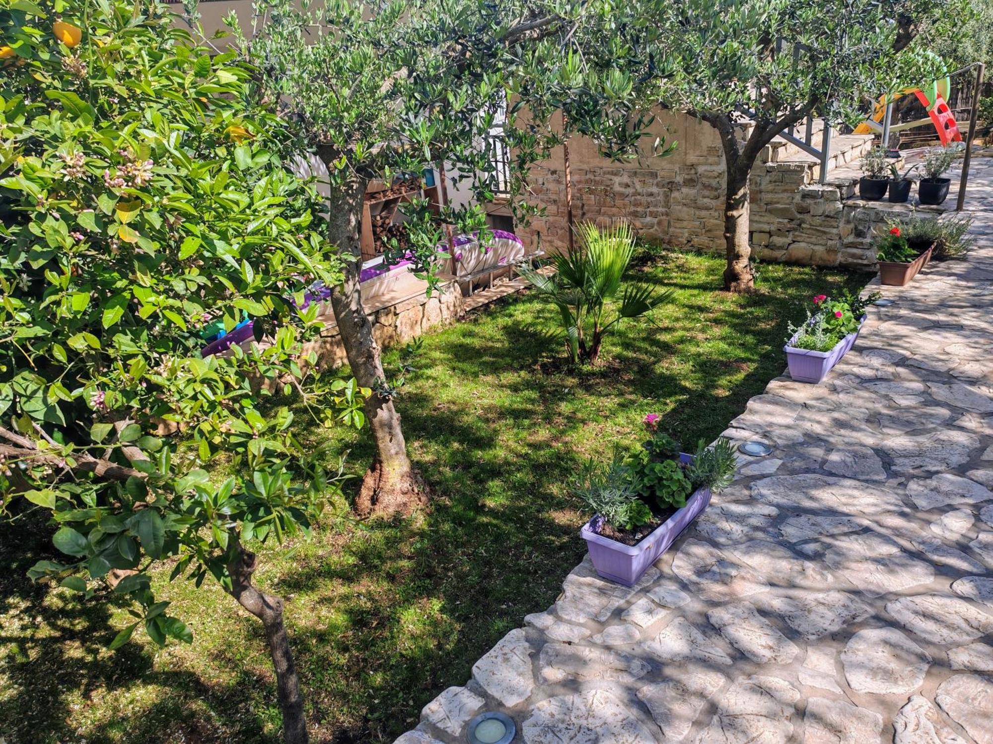 Seaview And Relax Apartment Лумбарда Екстериор снимка